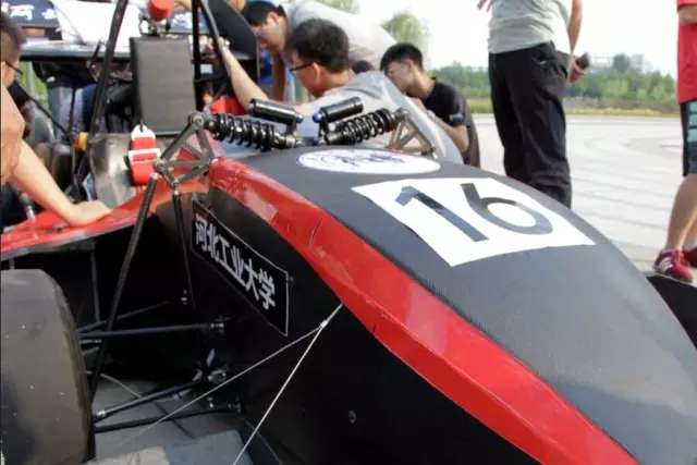 "Kunlun Lubricants Cup" 2016 FSC Campus Tour Visits Hebei University of Technology