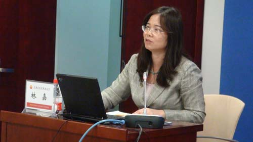 Company Holds Special Training on Labor Law and on Energy Strategy and Oil and Gas Markets