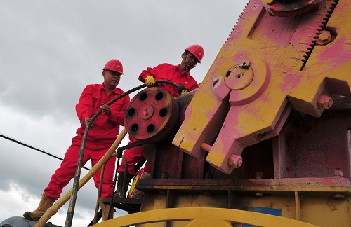 Kunlun Lubricants: Refuelling the Daqing Oilfield