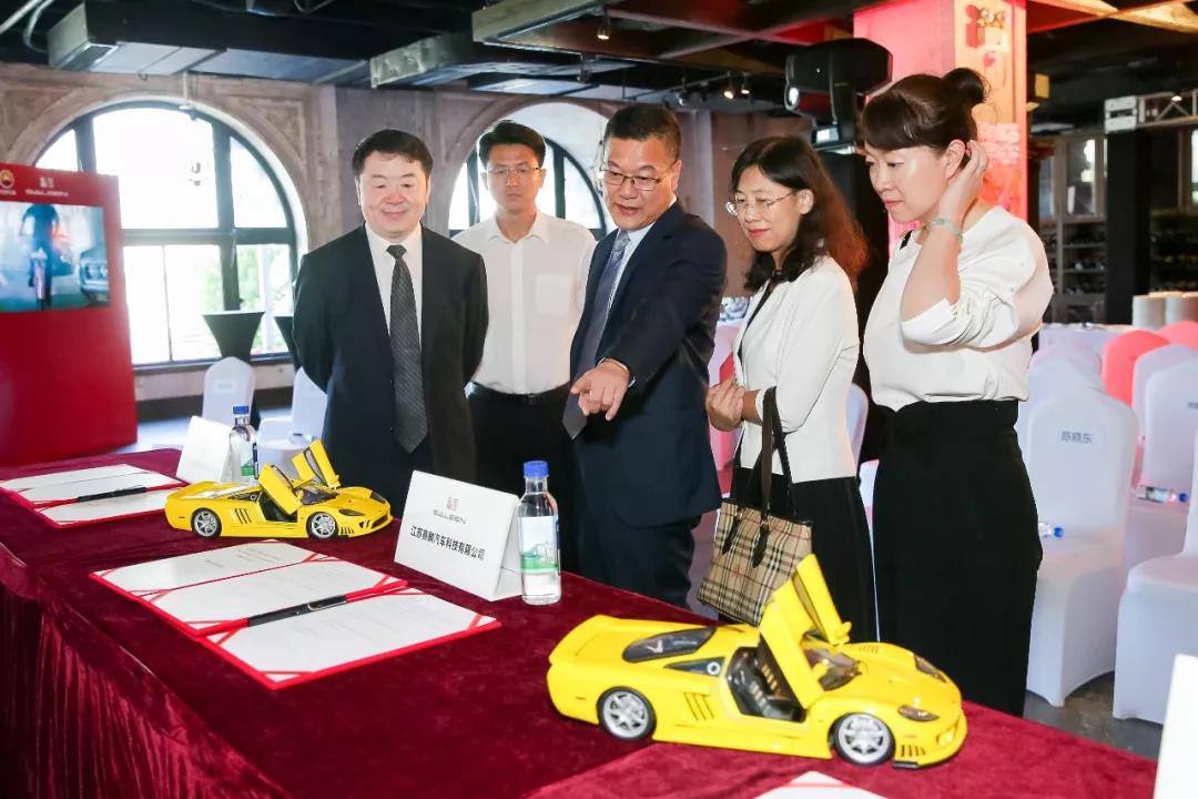 A Powerful Alliance | Kunlun Lubricant and Saleen Automobile Sign a Strategic Cooperation Agreement